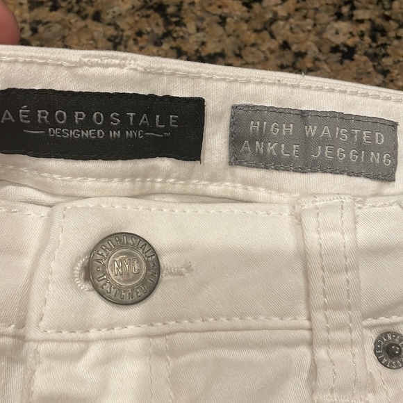 2 pair Aeropostale women’s jeans size 12 - Picture 2 of 8